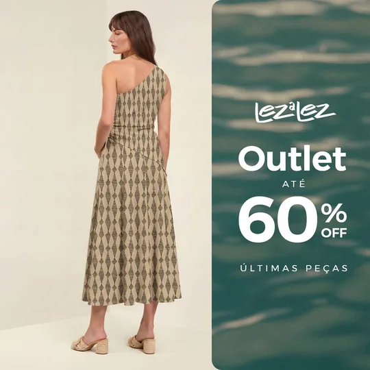 Moldura Outlet até 60% OFF da Lez a Lez aplicada à blusa de um ombro só